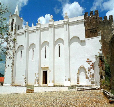 Vista Lateral da Igreja